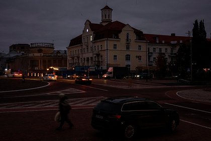 Два региона Украины оказались обесточены после взрывов