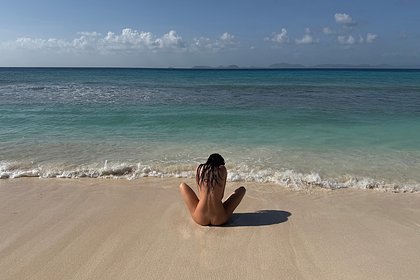 Кендалл Дженнер показала обнаженное фото