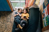 Поколение альфа: описание, особенности, ценности современных детей. Чем альфа отличаются от зумеров и чего от них ждать