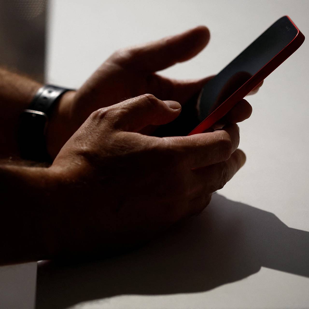 Все старые iPhone призвали срочно обновить