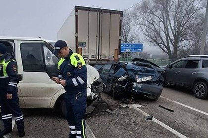 Автобус с детьми попал в ДТП в Курской области