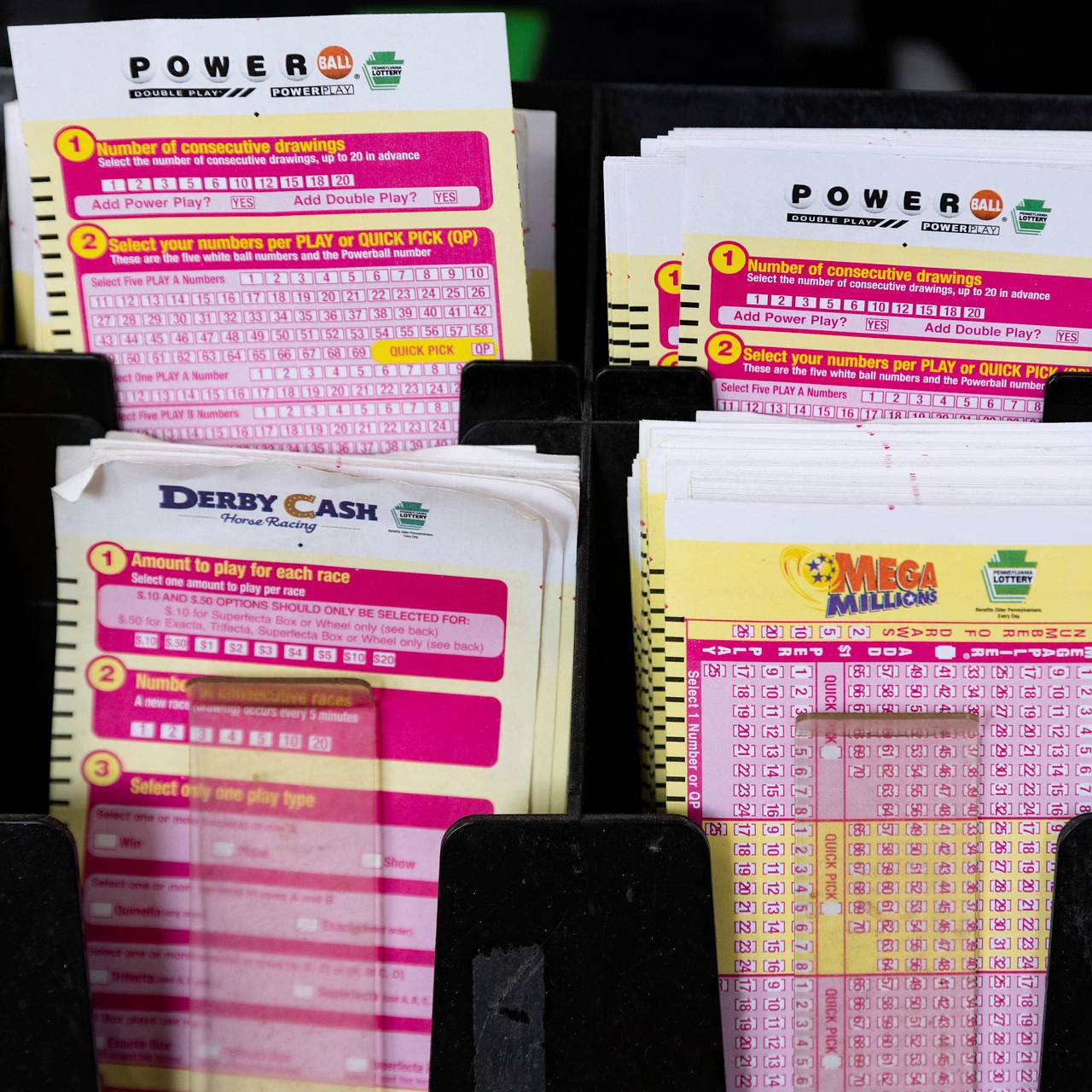 Мужчина неожиданно разбогател на 12 миллионов рублей во время похода в спортзал