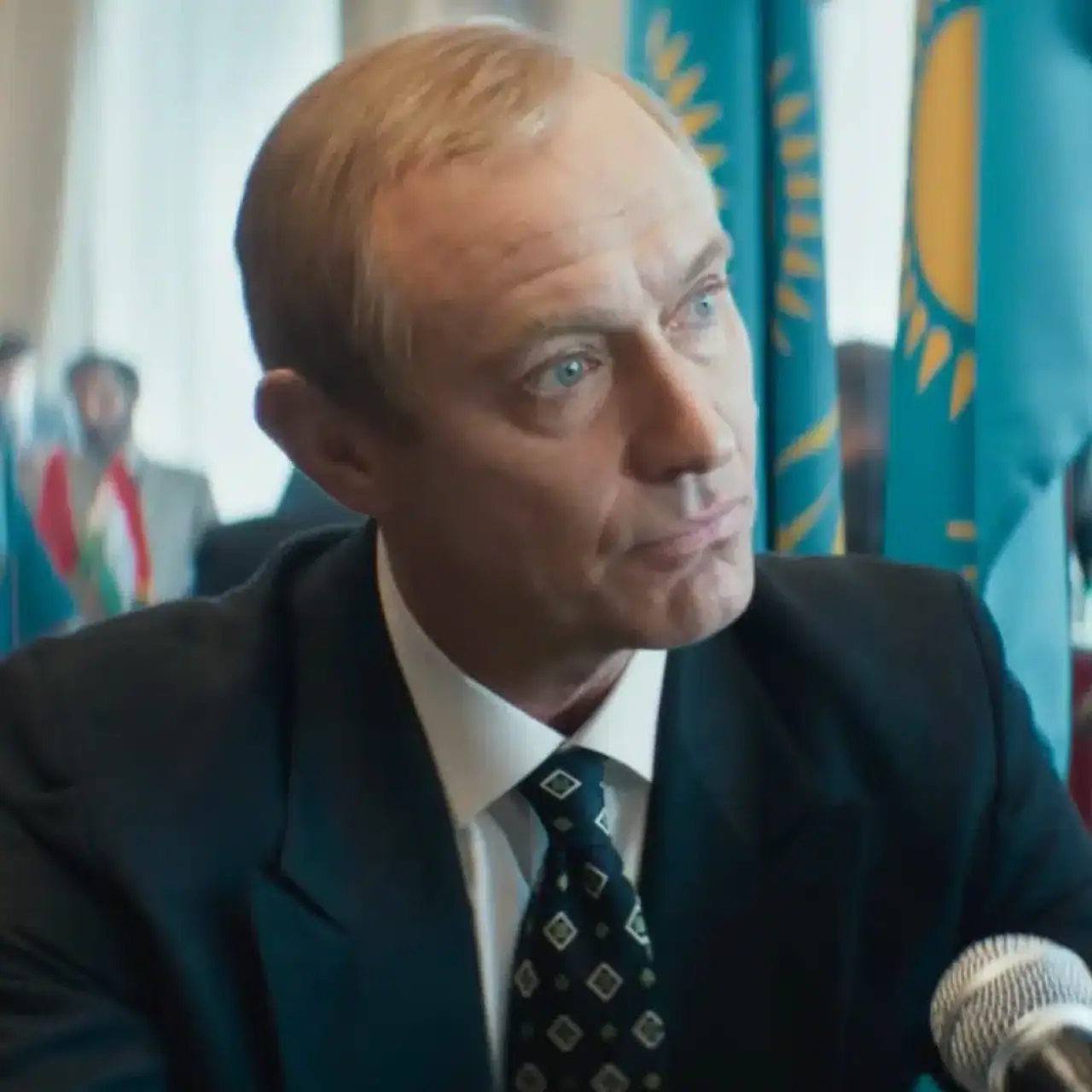 BadComedian высказался о фильме «Кремлевский волшебник»