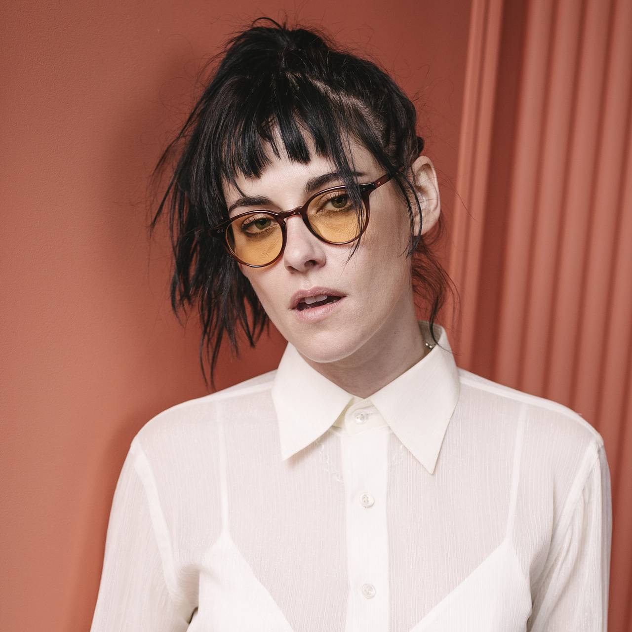 Российская актриса назвала причину открытого рта Кристен Стюарт