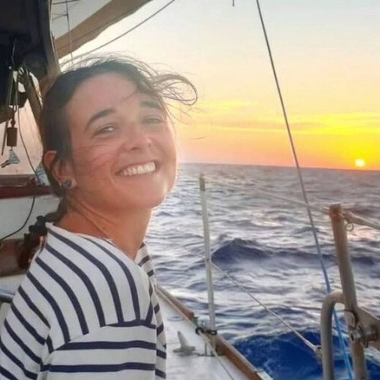 Молодая яхтсменка пропала в Бермудском треугольнике во время кругосветного путешествия