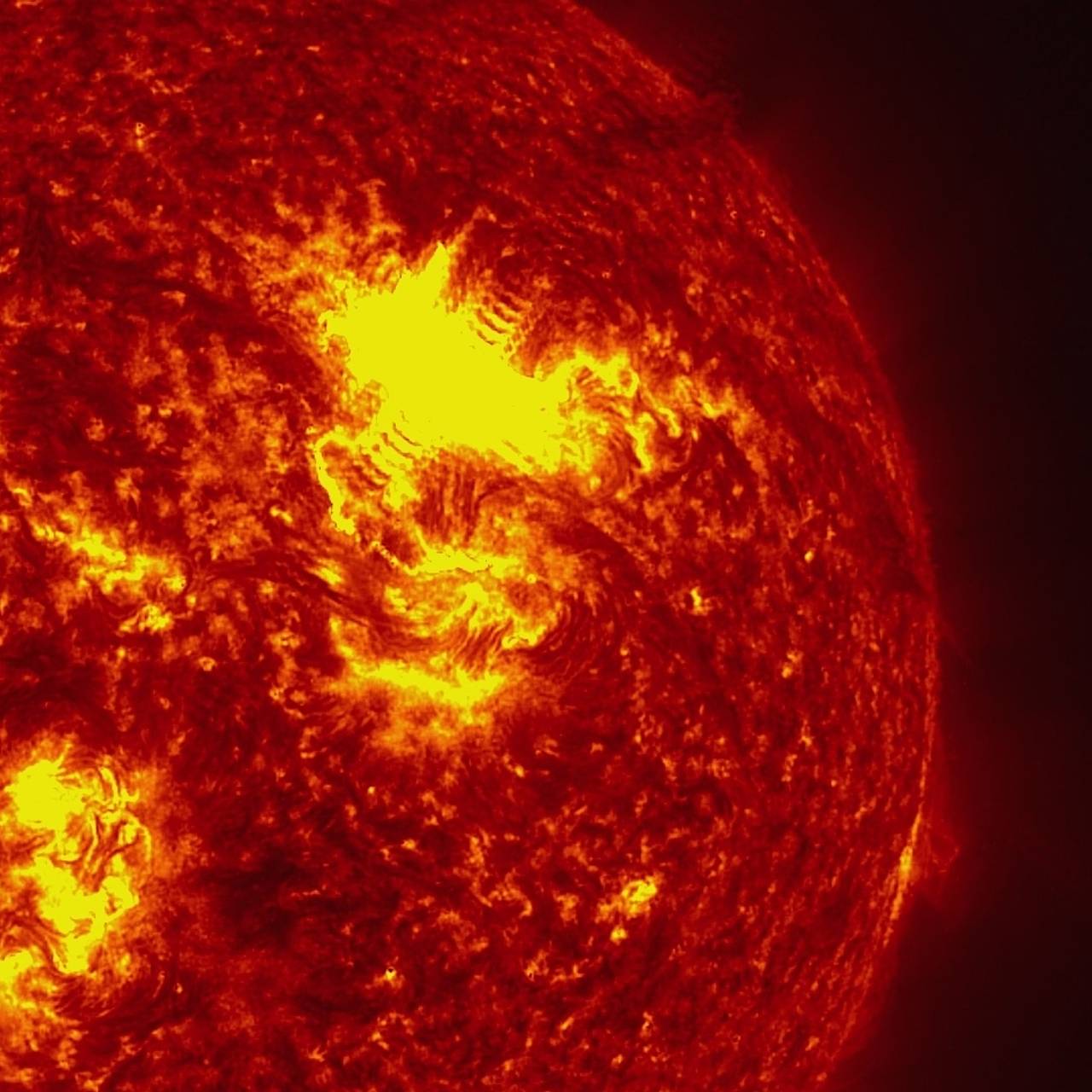 Озвучены последствия мощнейшего выброса плазмы на Солнце