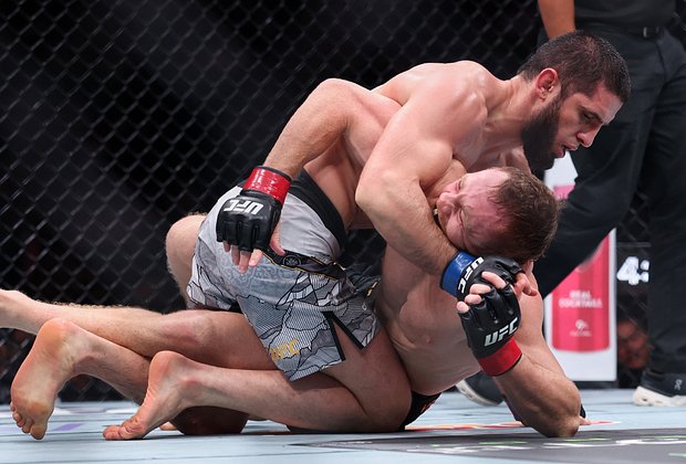 Ислам Махачев и Джек Делла Маддалена