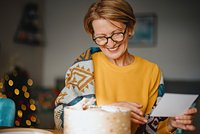 Что подарить учителю на Новый год: 130+ идей оригинальных и душевных подарков