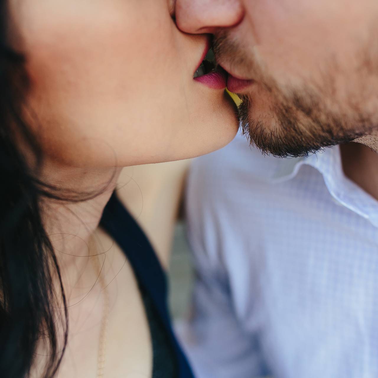 Раскрыта тайна первого в мире поцелуя