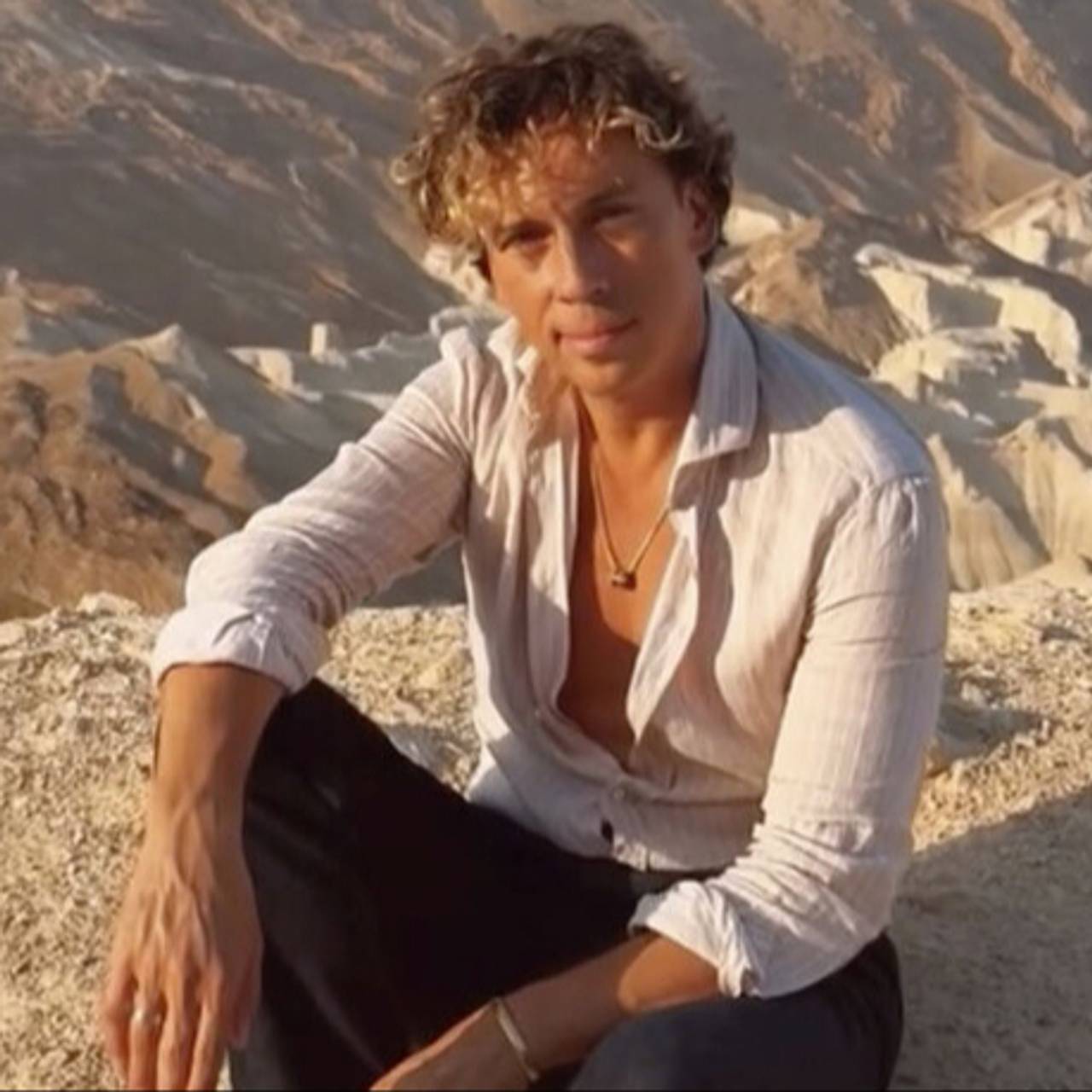 Галкин оказался в пустыне после сообщений о якобы проверке в Израиле