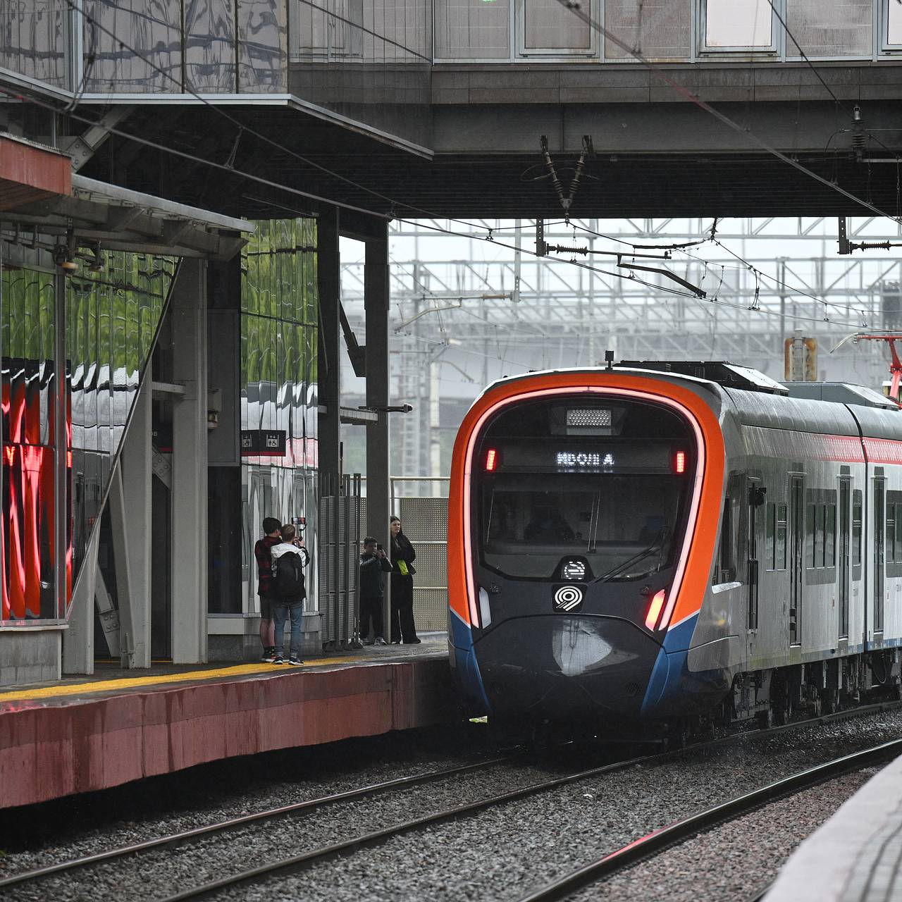 Ледяной дождь расстроил движение поездов Савеловского направления и МЦД-1