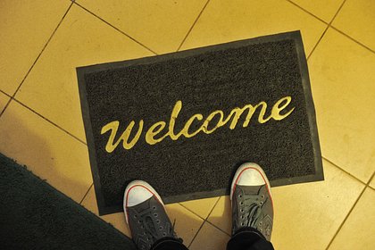 Россиян предупредили о штрафах за придверные коврики