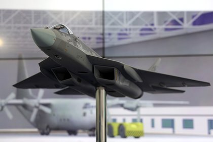 Объяснена демонстрация Су-57Э с большой степенью несимметрии