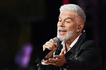 Газманов прокомментировал слухи о проблемах с позвоночником