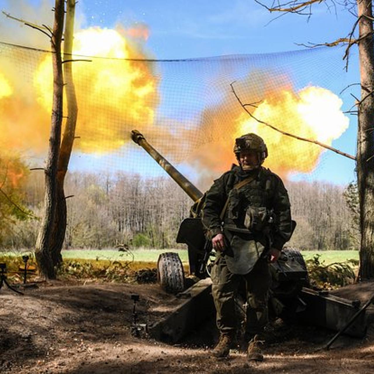 Чемезов опроверг заявления западных экспертов об уходе массовых армий