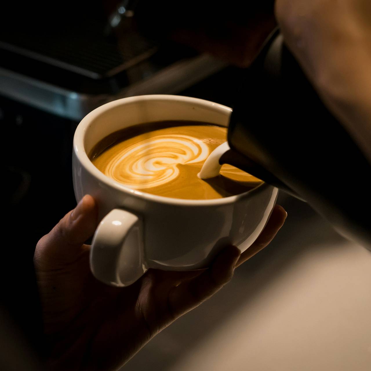 Названы хуже всего влияющие на сон продукты для ужина