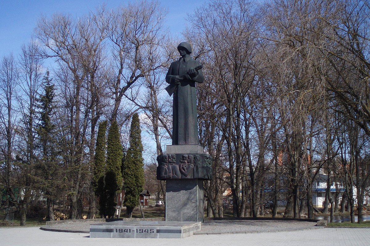 Памятник «Алеша» в Латвии