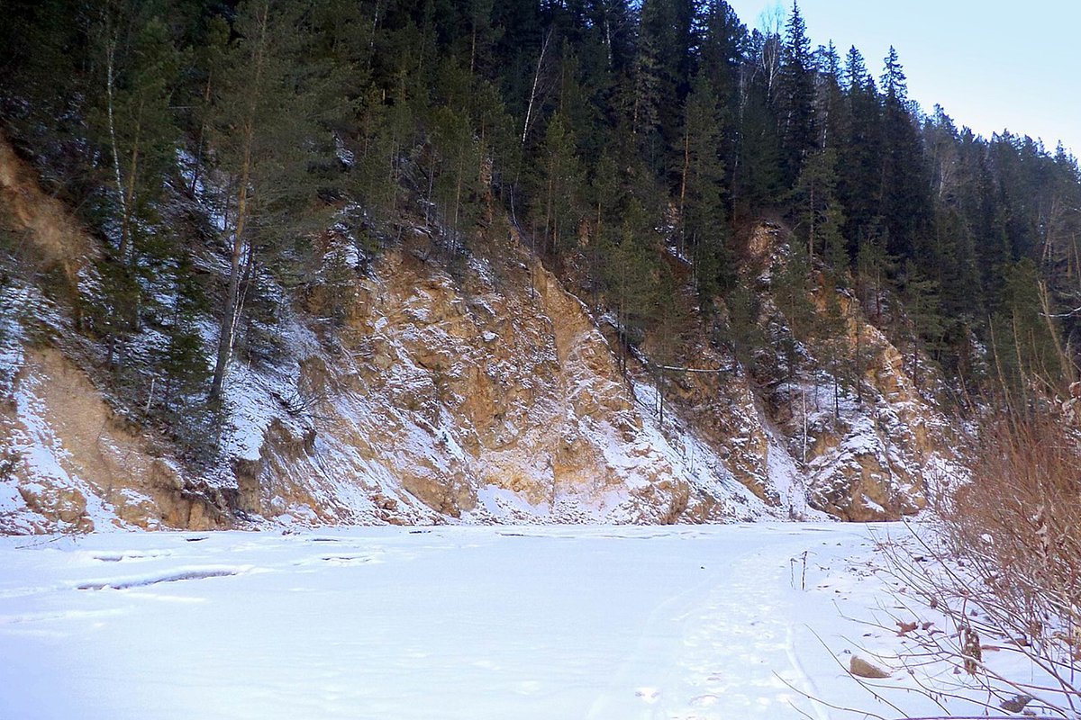 Сибирская река Бирюса