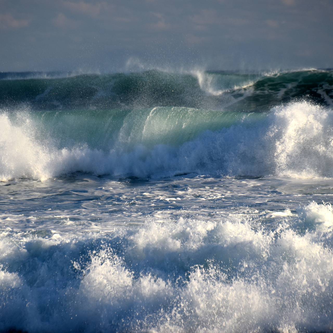 Военный моряк спас тонущего сына ценой своей жизни