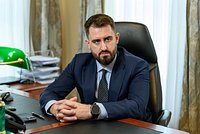 «Чем ниже цены сейчас, тем выше они могут стать потом» Россияне охотятся за скидками на маркетплейсах. Почему это невыгодно?