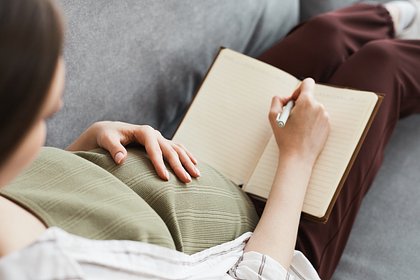 В регионе России выплаты беременным студенткам решили распространить на еще одну категорию