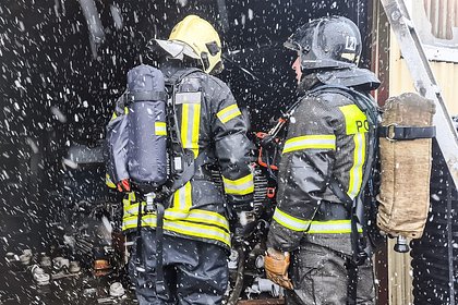 В Таганроге после массовой атаки дронов вспыхнул пожар