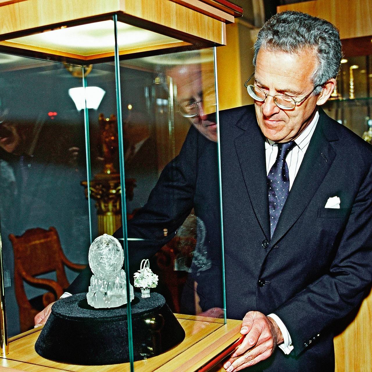 Самое дорогое &laquo;зимнее&raquo; яйцо выставили на торги