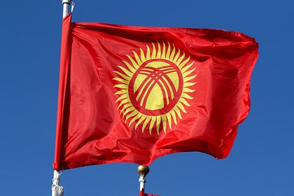 В Киргизии начались досрочные парламентские выборы