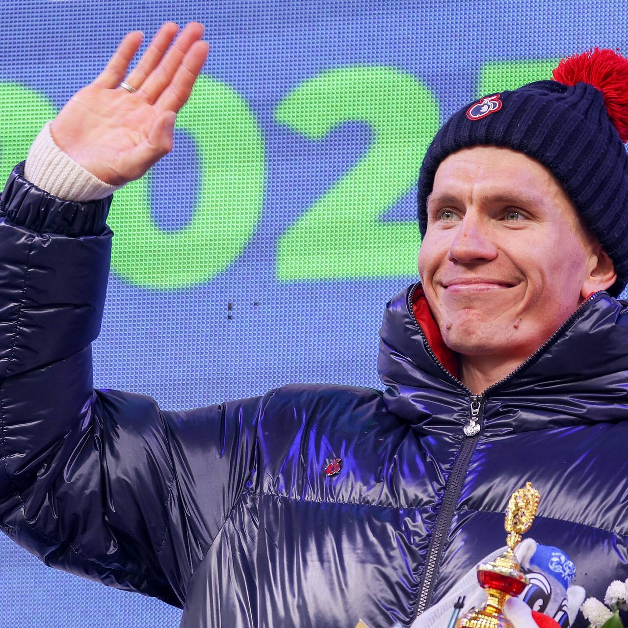 Большунов впервые прокомментировал нападение на соперника после финиша