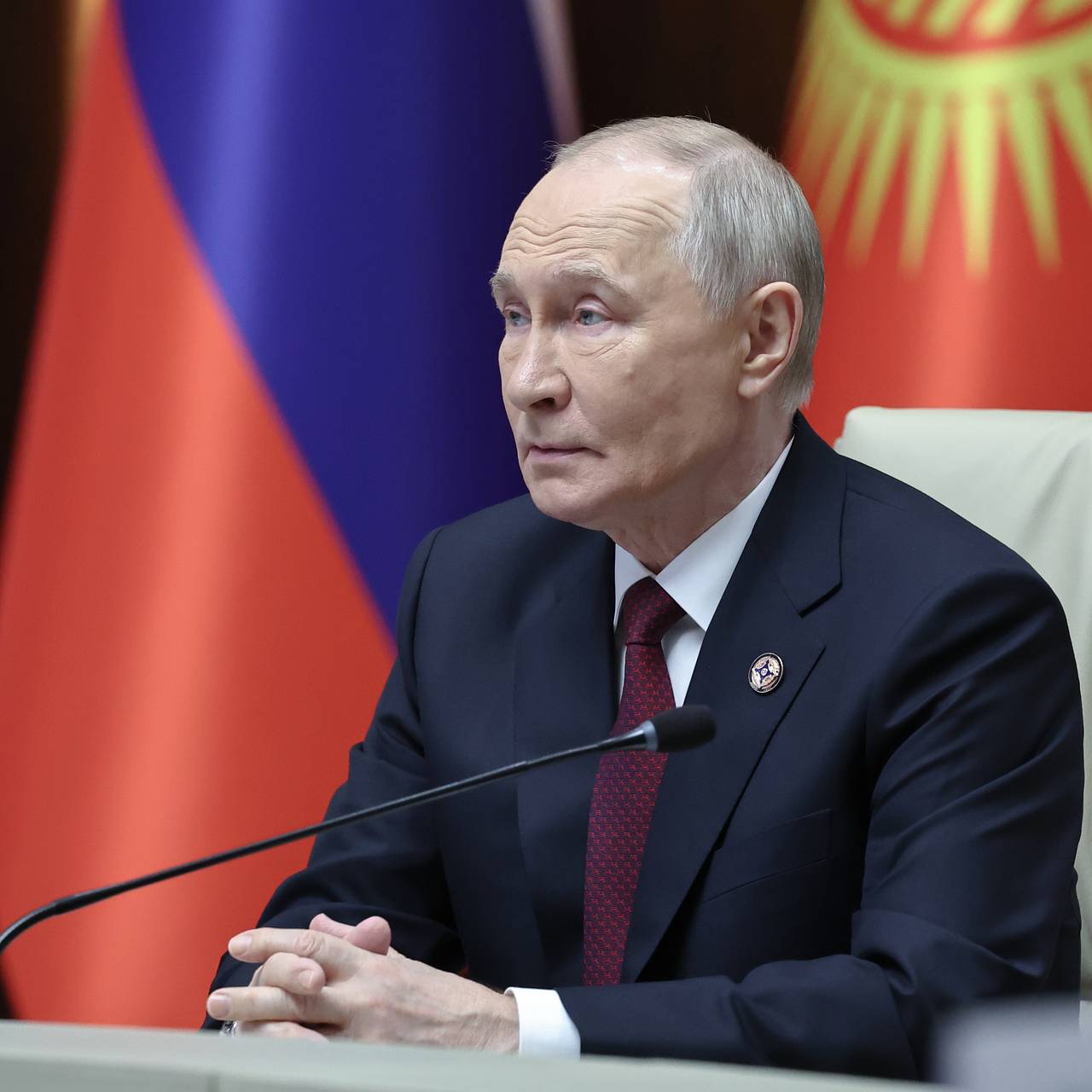 Путин пошутил о походах налево