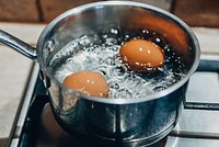 Как и сколько минут варить яйца: всмятку, в мешочек, вкрутую, пашот. Пошаговые инструкции