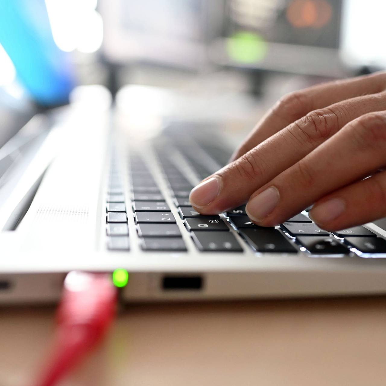 В Корее взломали сотни тысяч домашних камер и слили видео в интернет