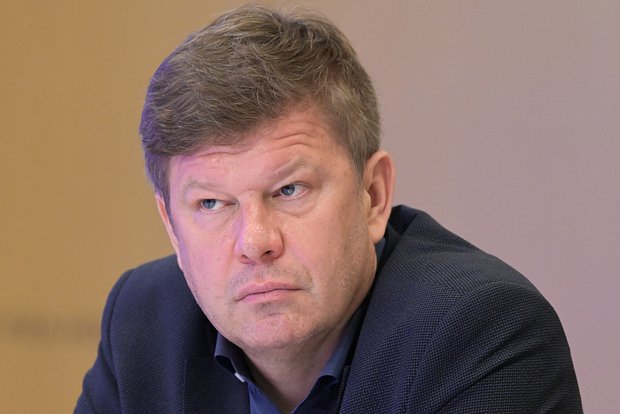 Дмитрий Губерниев