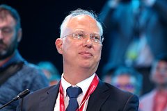 Кирилл Дмитриев