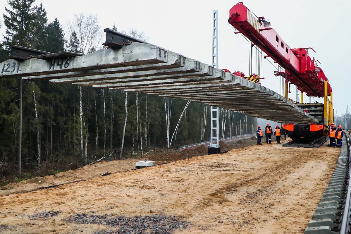 Работы по строительству железной дороги