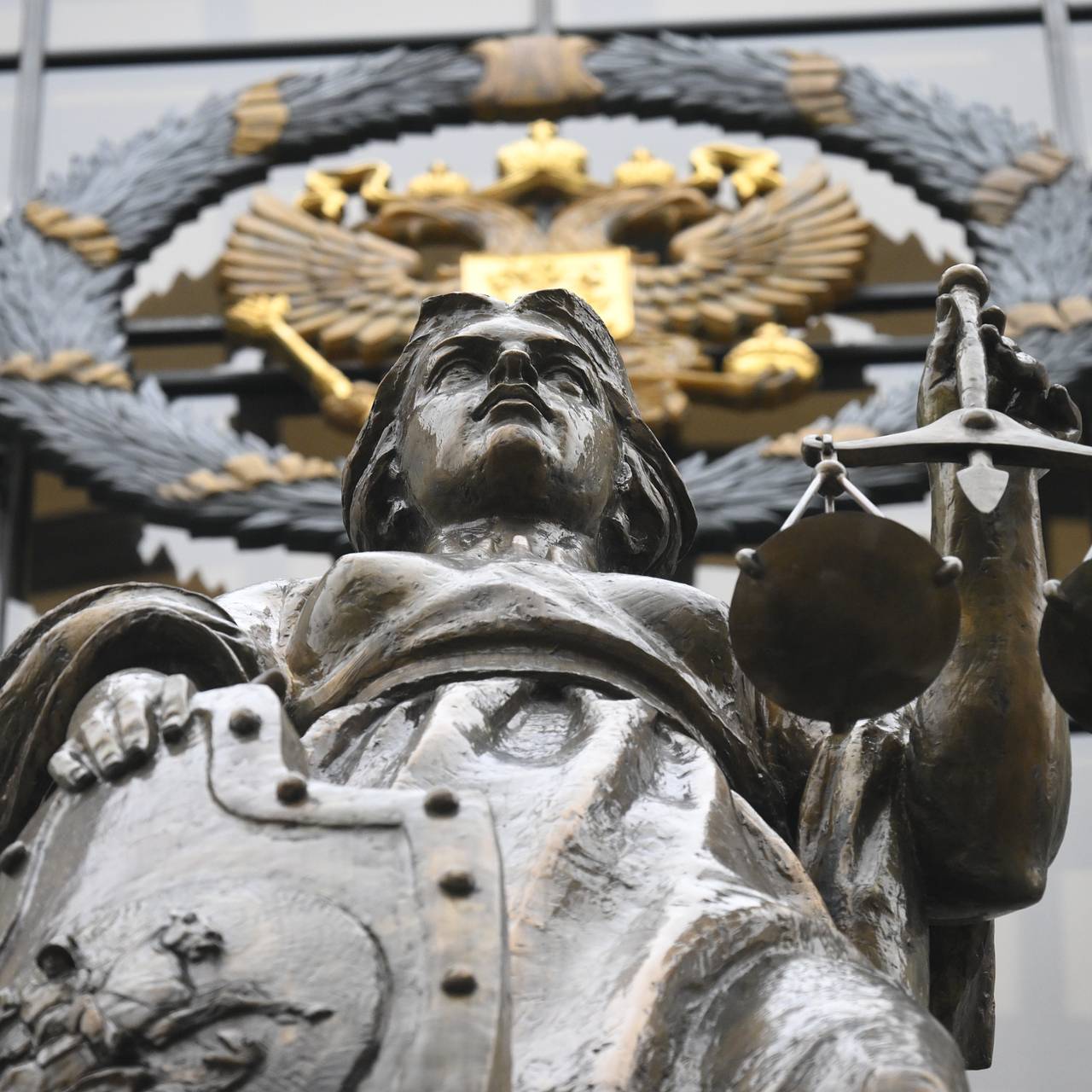 Верховный суд заинтересовался материалами по расторжению сделки с квартирой Долиной