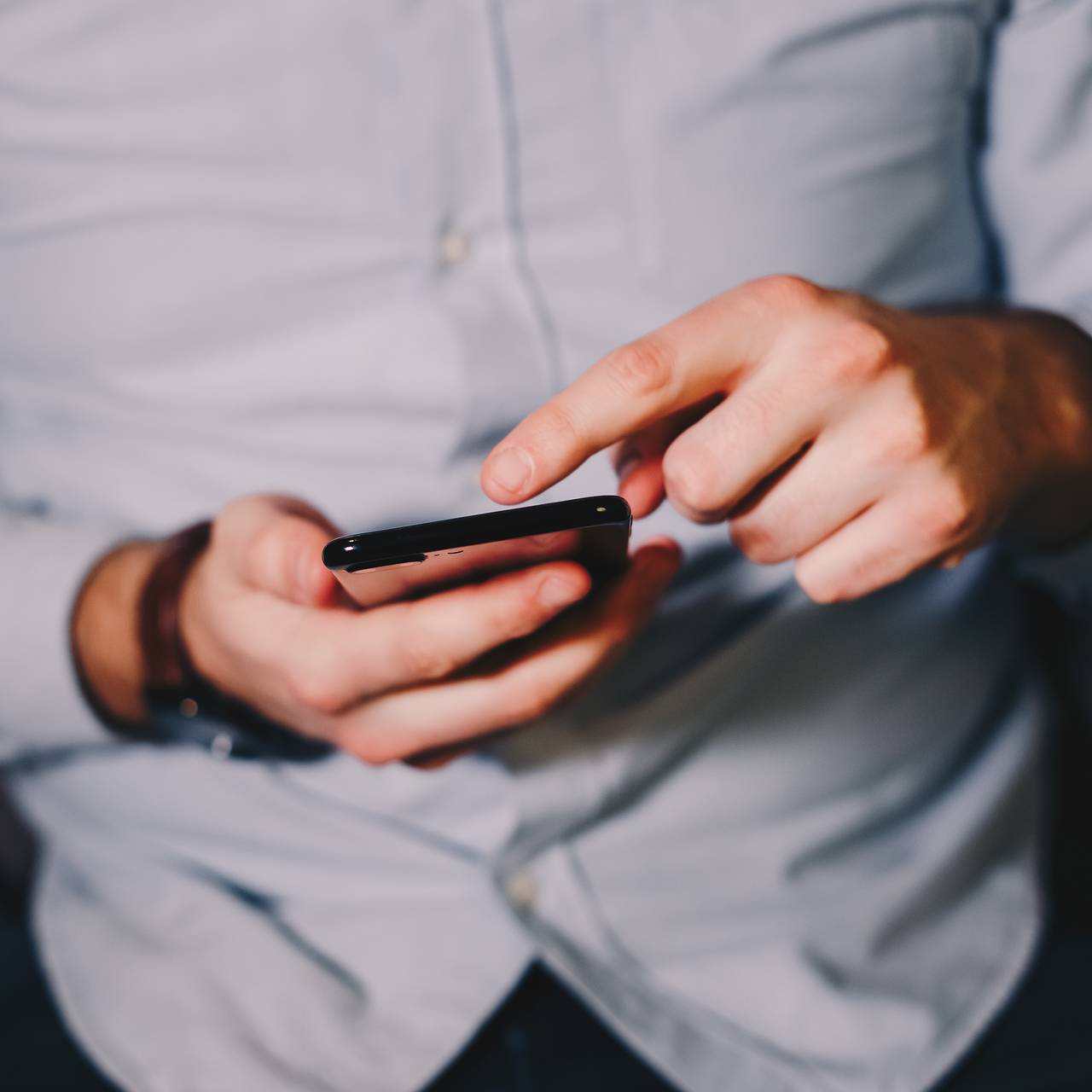 Пользователей смартфонов предупредили о неотложных звонках