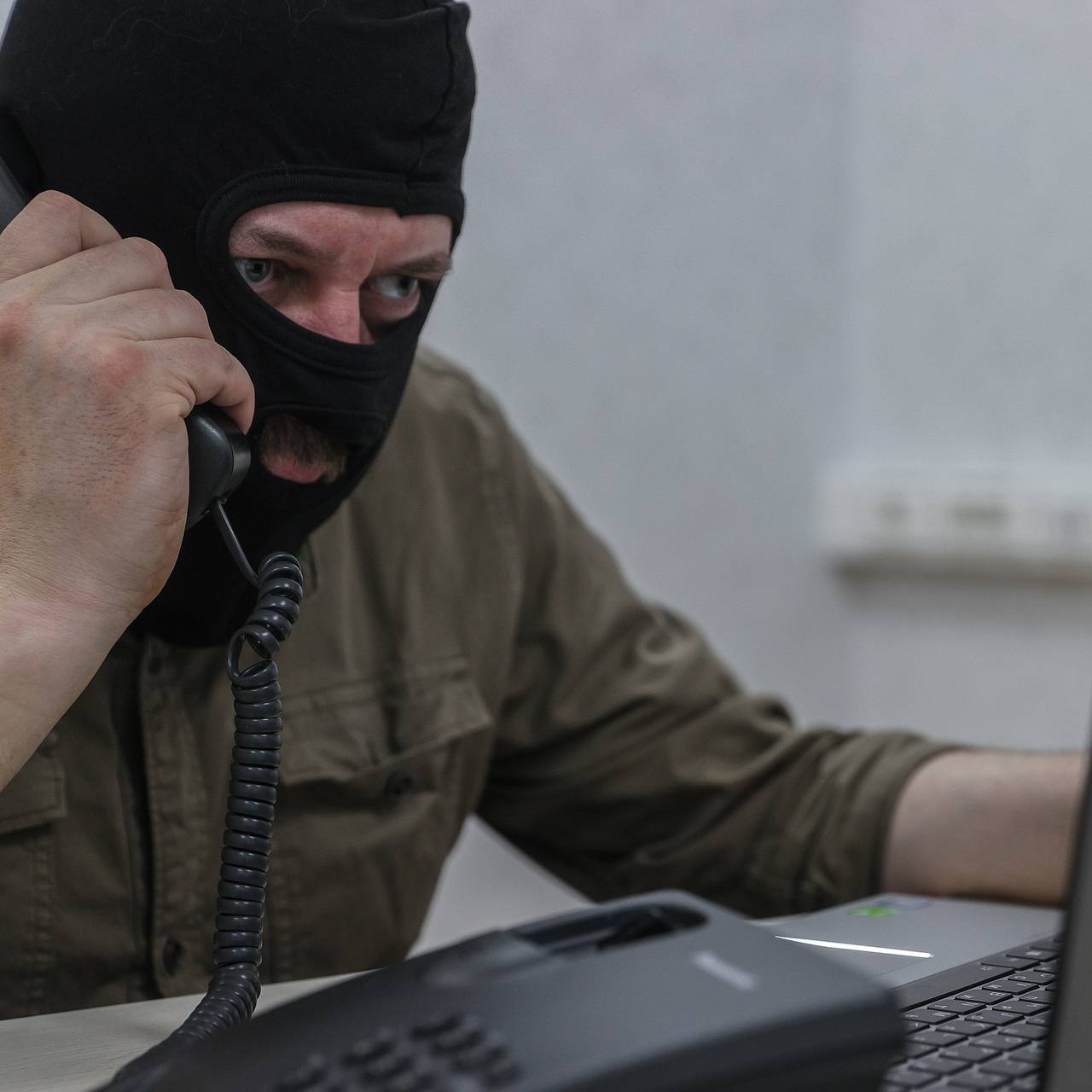 Мошенники прибегли к новой схеме для сбора данных россиян в преддверии Нового года