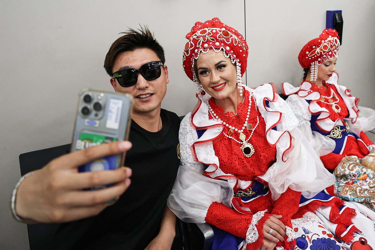 Турист из Китая в аэропорту Шереметьево