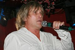 Алексей Глызин