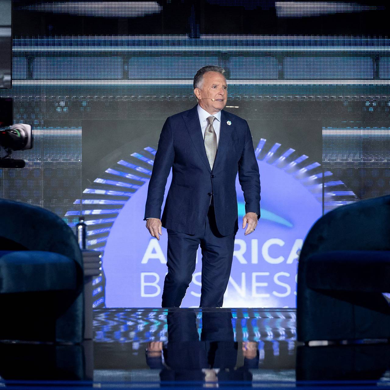 Психиатр сравнил внешний вид Уиткоффа на переговорах с Россией и Украиной