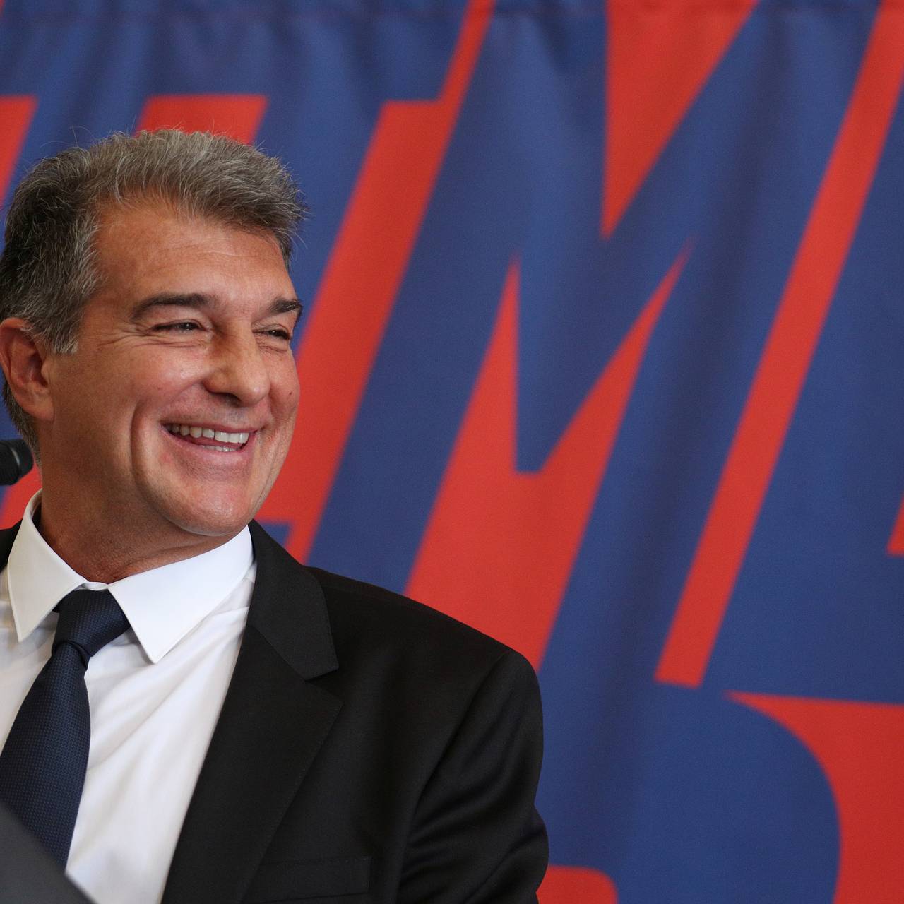 Президент «Барселоны» вспомнил о Путине во время рассуждений о возможном третьем сроке