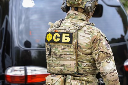 ФСБ задержала подозреваемых в обмане бойцов СВО на миллионы рублей