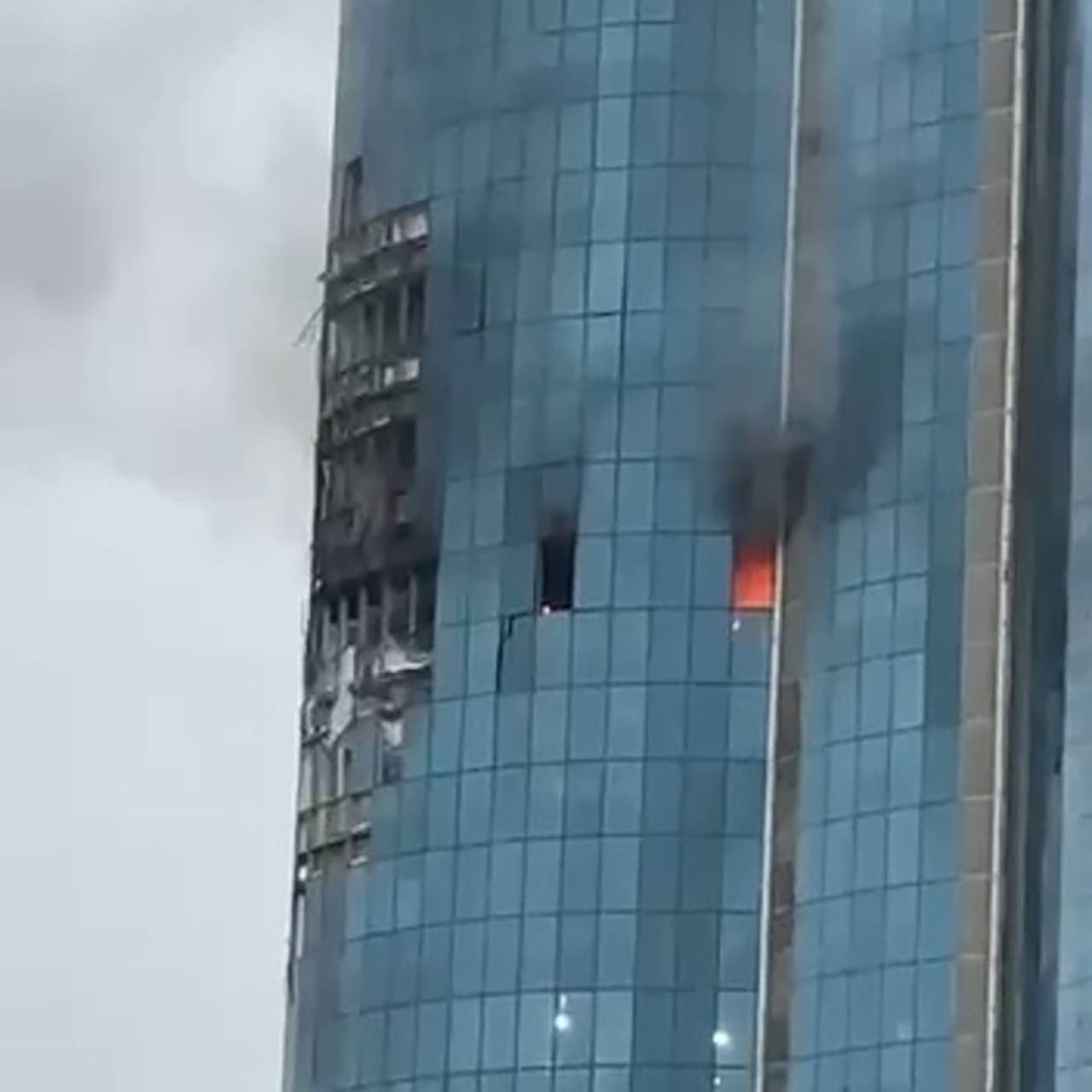 Появились видео с поврежденной башней «Грозного-Сити» после предполагаемой атаки БПЛА