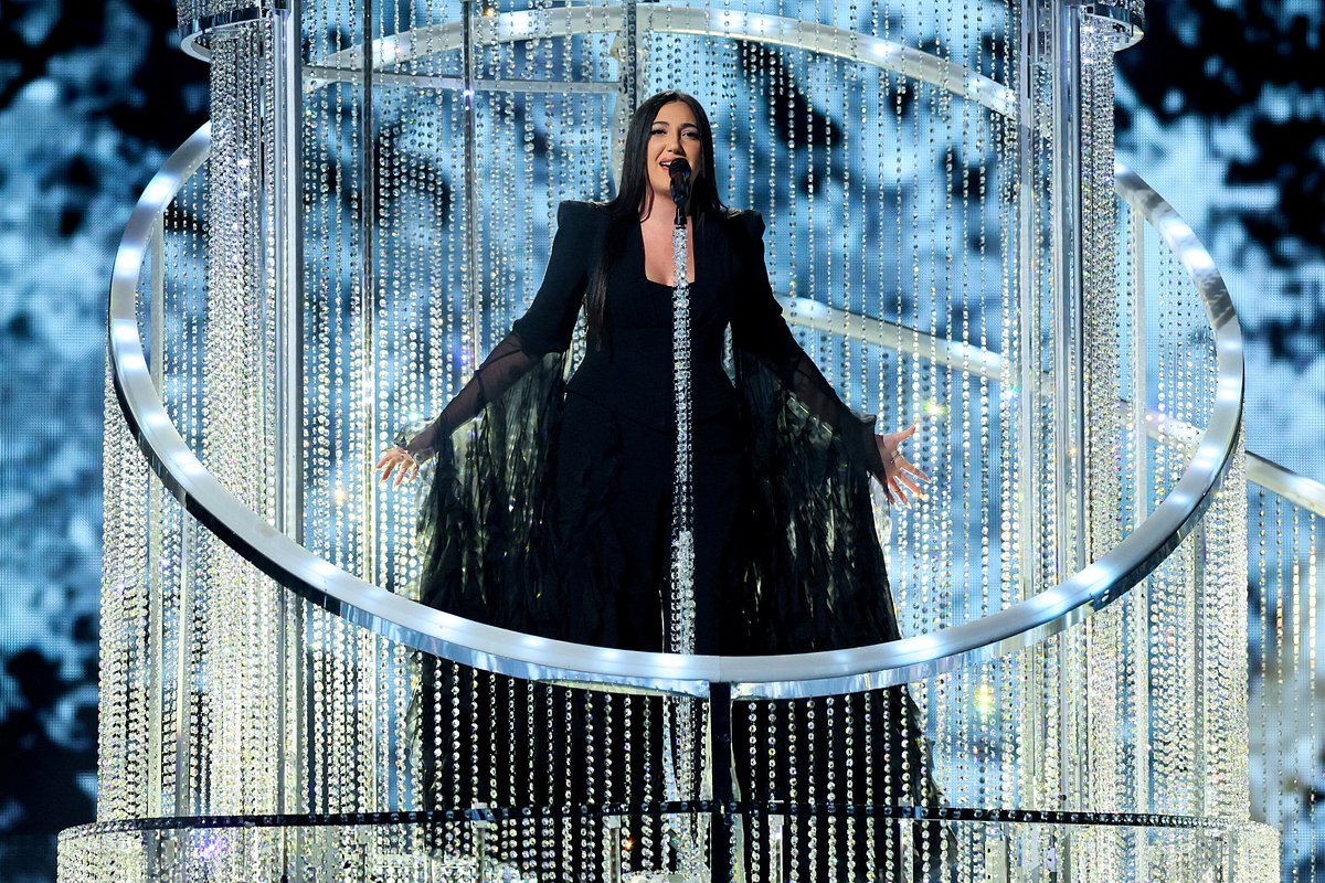 Юваль Рафаэль (Израиль) на «Евровидении-2025» в Базеле, Швейцария, 17 мая 2025 года