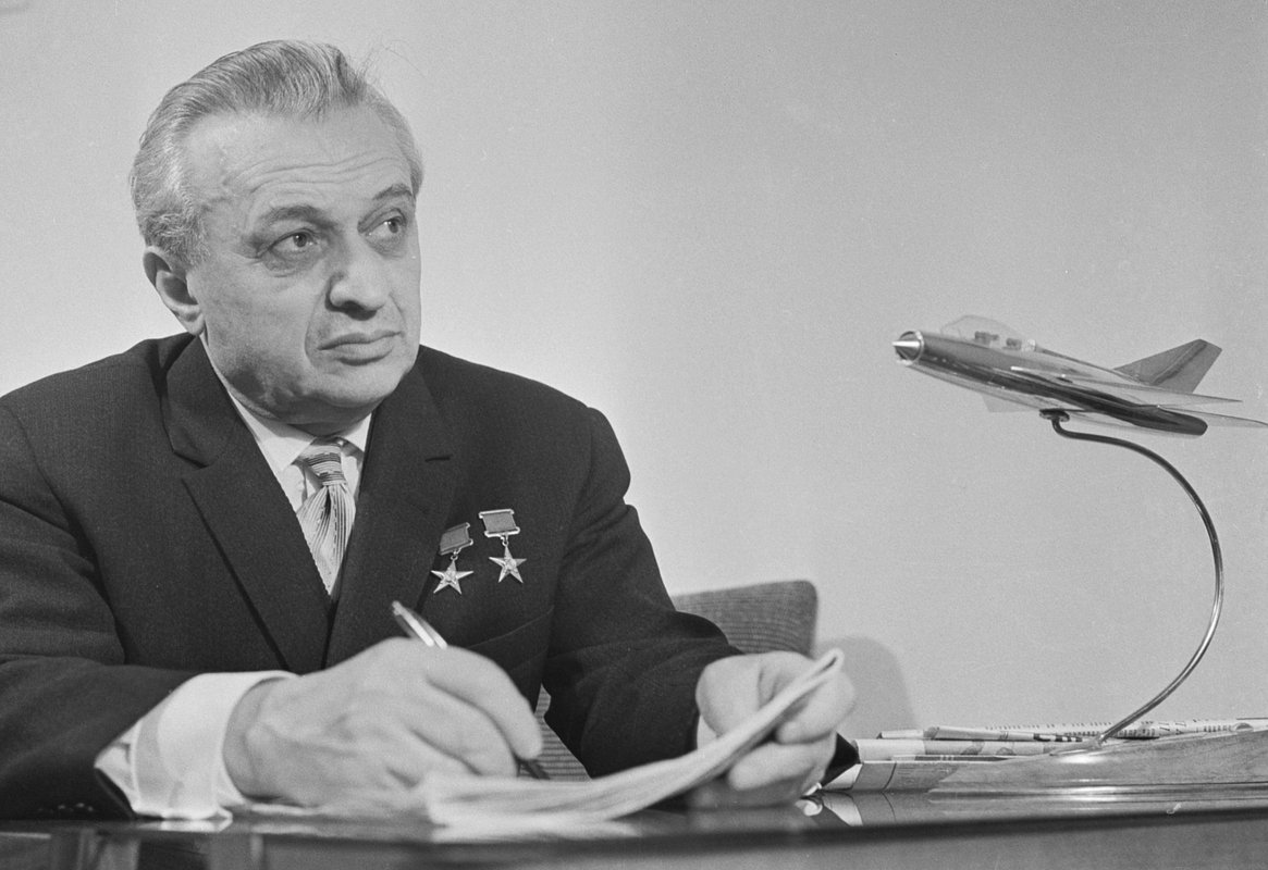 Артем Микоян