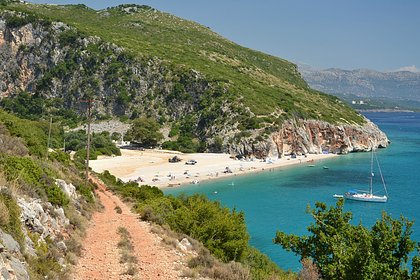 Туристку изнасиловал местный житель во время отдыха в Албании