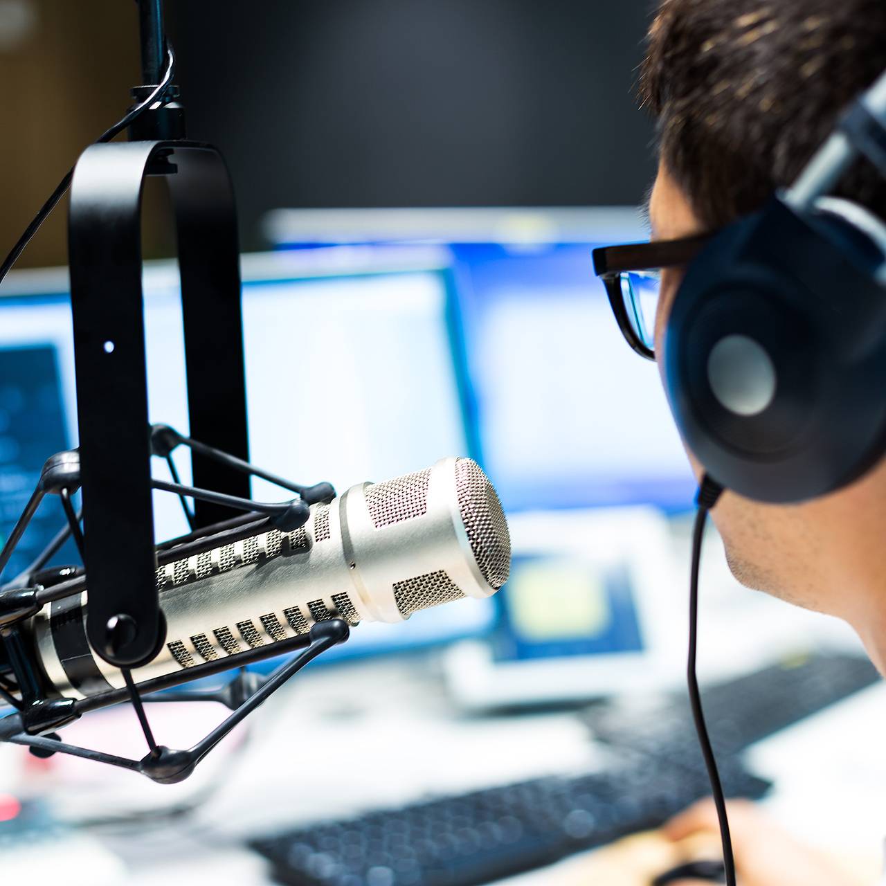 Влюбившаяся в китайского диджея россиянка оказалась в плену и подверглась насилию