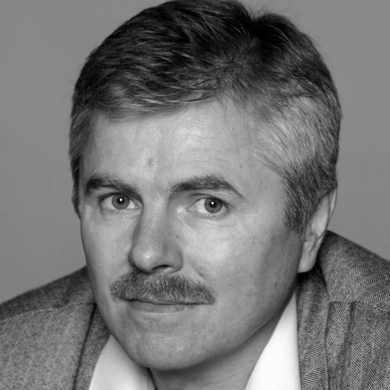 Режиссер фильмов &laquo;Исход&raquo; и &laquo;Часовые Победы&raquo; скончался на 68-м году жизни