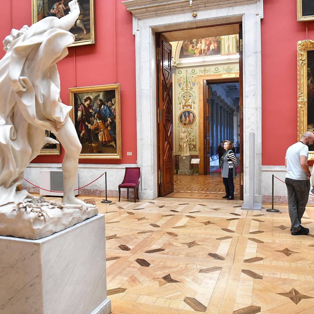 Директор Эрмитажа рассказал о пользе &laquo;Луврской истории&raquo; для российского музея